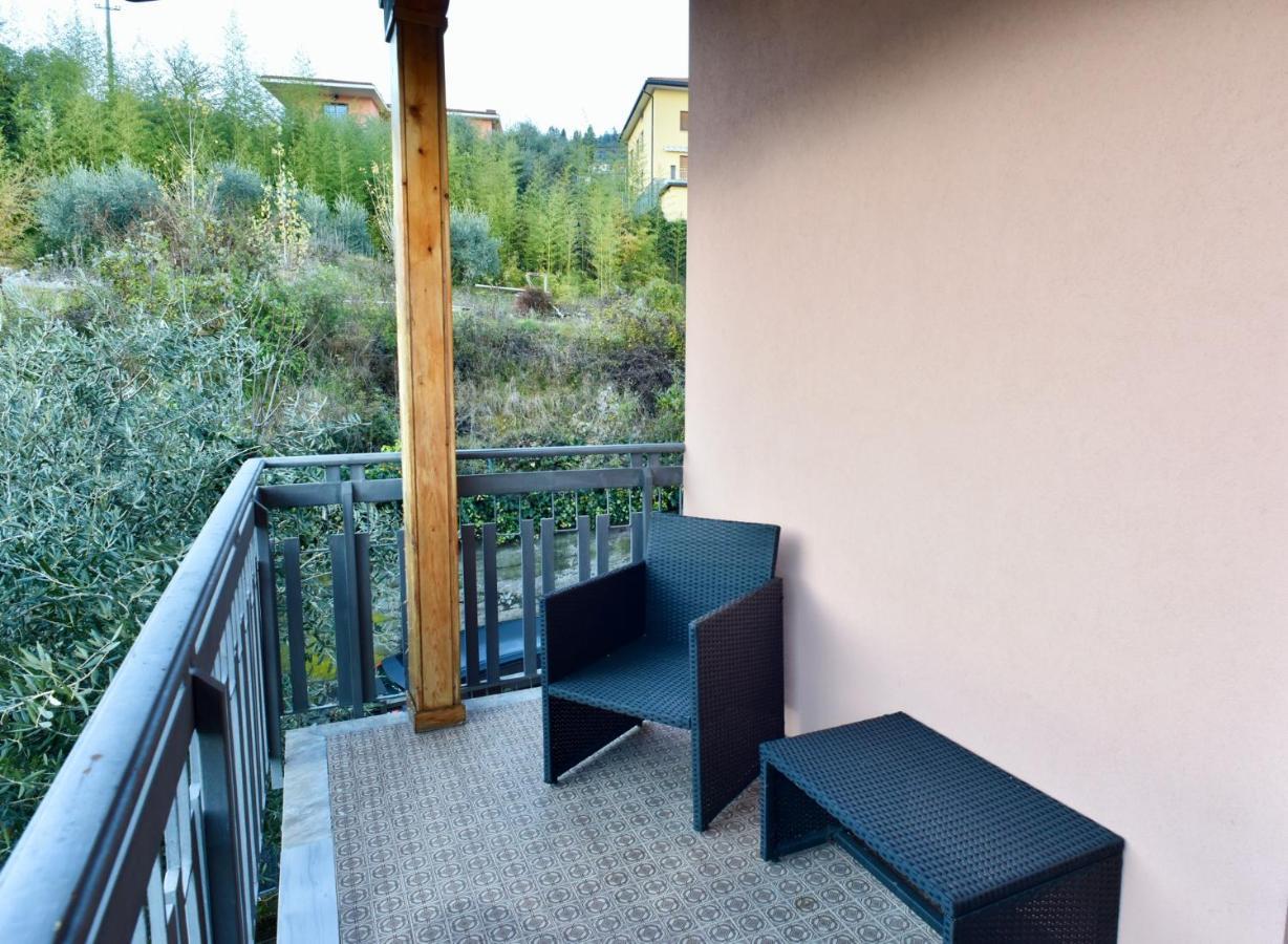 Casa Sissi Apartamento Riva di Solto Exterior foto
