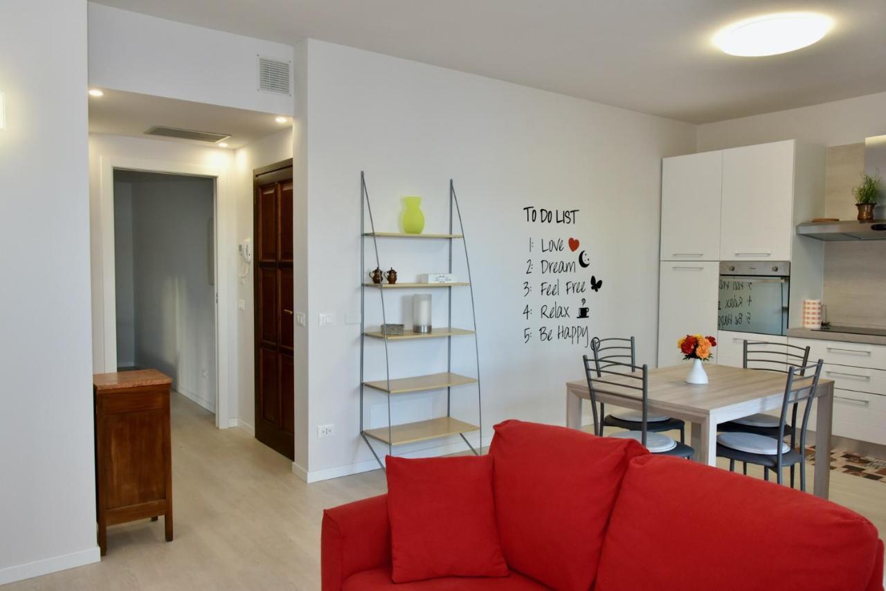 Casa Sissi Apartamento Riva di Solto Exterior foto