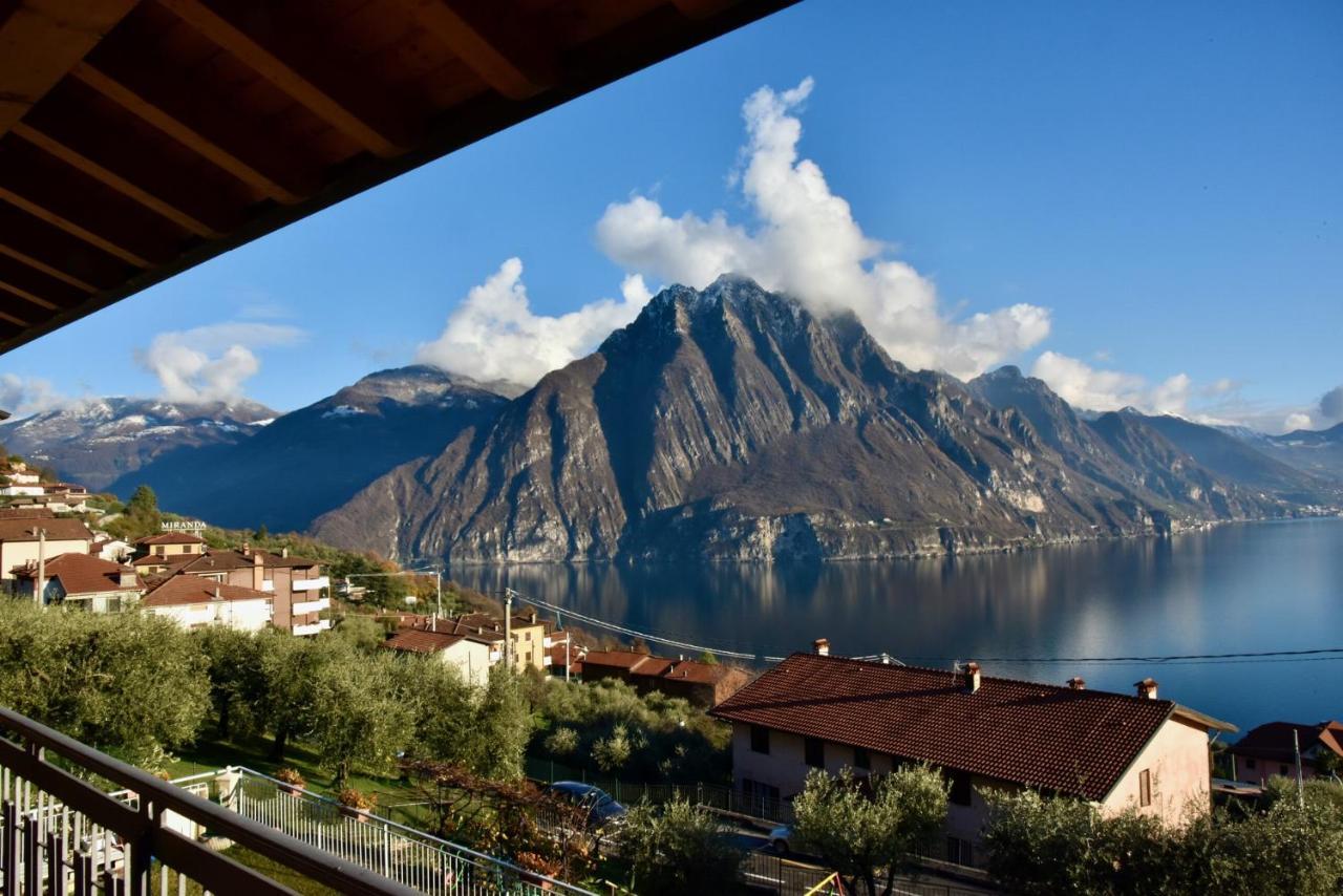 Casa Sissi Apartamento Riva di Solto Exterior foto